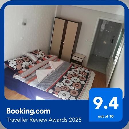 Toshe Apartment Ohrid Bagian luar foto